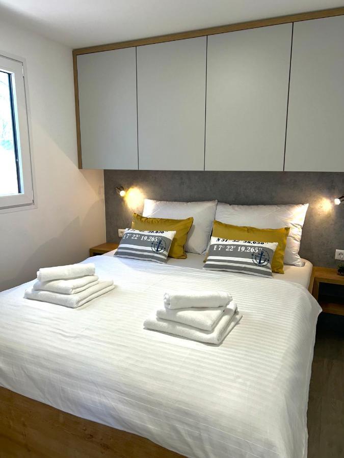 Fjaka Luxury Mobile Home - Oaza Mira Camping Croatia Drage Exterior foto
