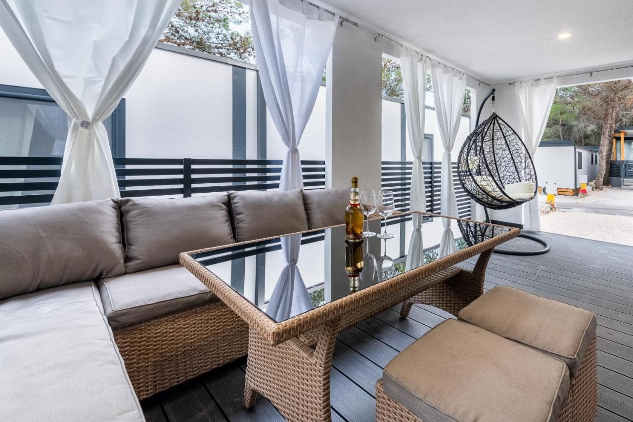 Fjaka Luxury Mobile Home - Oaza Mira Camping Croatia Drage Exterior foto